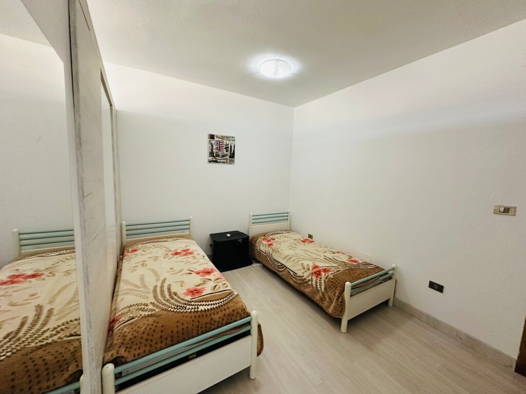 Jepet Me Qera Apartament 1+1
