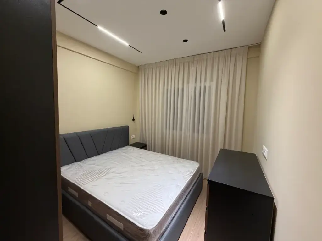Rent | Apartament 2 + 1 | Rruga Azem Galica | 500 €/month