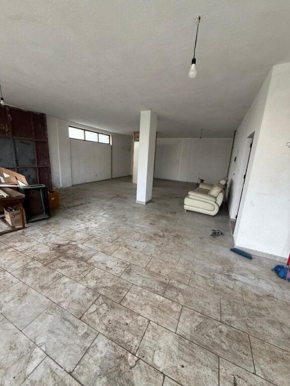 Magazzini in Affitto a Sauk te Ri (ID BM342) Tirana