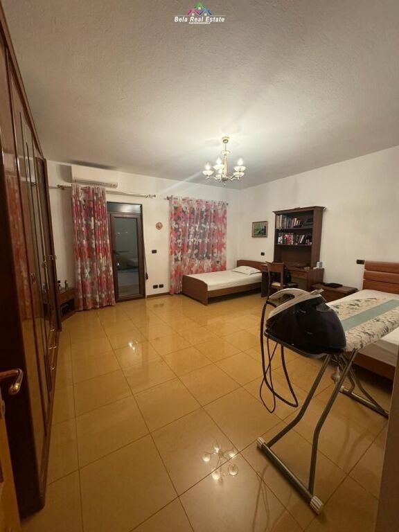 Apartament Me Qera 3+1 Tek Rruga E Elbasanit (ID B23156) Tirane
