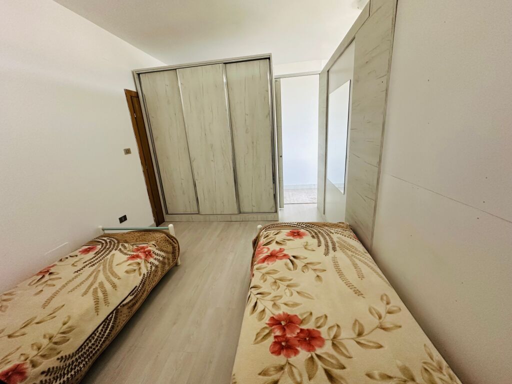 Jepet Me Qera Apartament 1+1