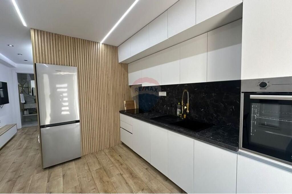 Studio Apartment - For Rent - Muhamet Gjollesha Street, Tirana