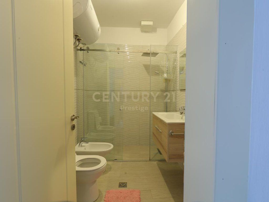 APARTAMENT 2+1+2 NE SHITJE, KOMPLEKSI GRAND, TREGU ELEKTRIK!
