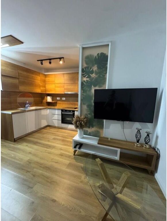 Apartament - Për Qira - Rruga Xhanfize Keko, Tiranë