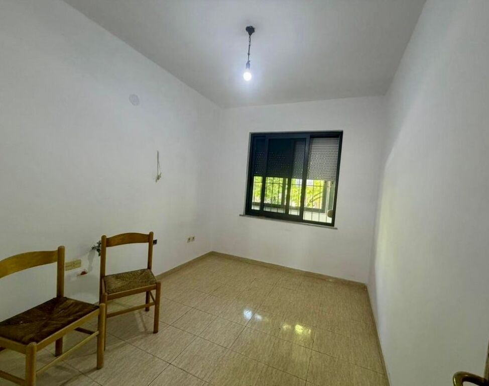 Shitet, Apartament 2+1+Depo, Brryli, Tirane.