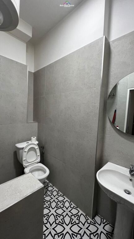 Apartament Me Qera 1+1 Tek Rruga e Barrikadave ( ID B2101333) Tirane