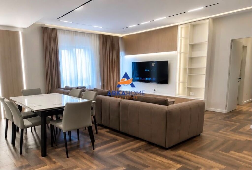 AFFITTASI APPARTAMENTO DI LUSSO 2+1 + BALCONE "RRUGA E KAVAJES, GARDEN BUILDING." 1600 EURO