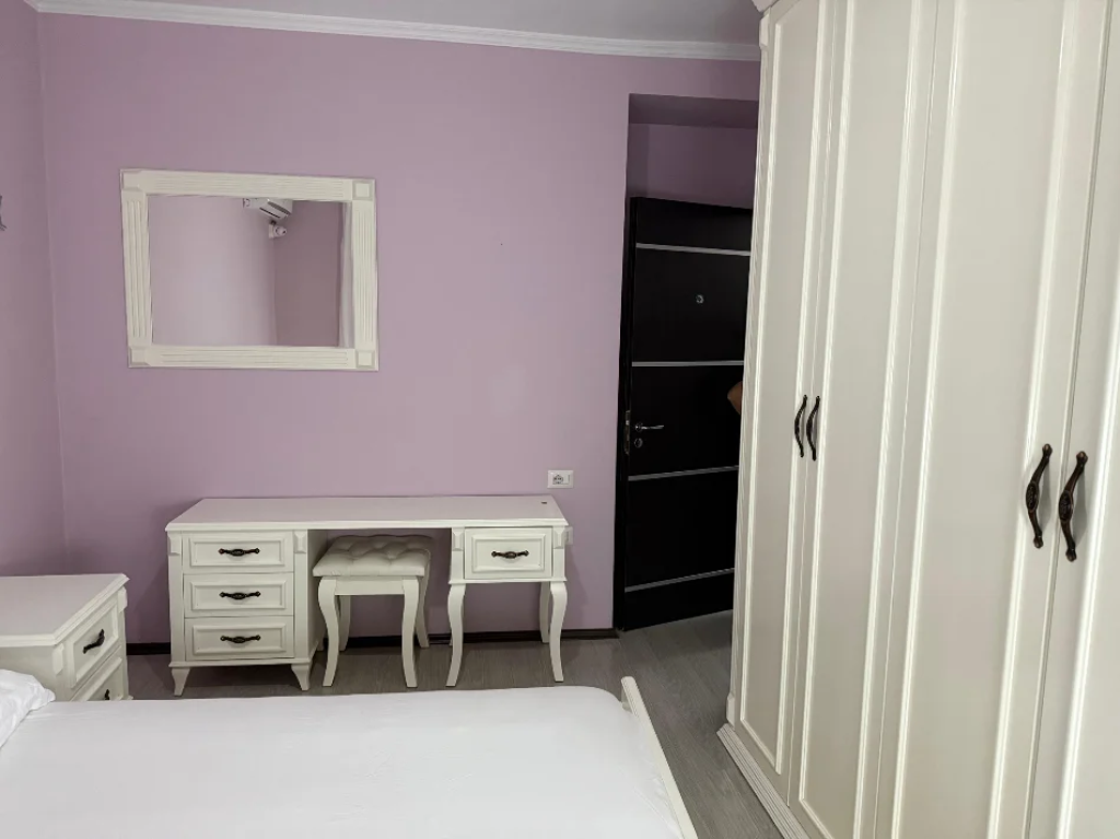 Apartment 2+1 for rent at the Paris Commune
