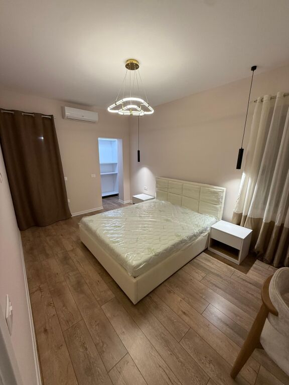 Rent | Shtëpi private 1 + 1 | Sauk | 400 €/month