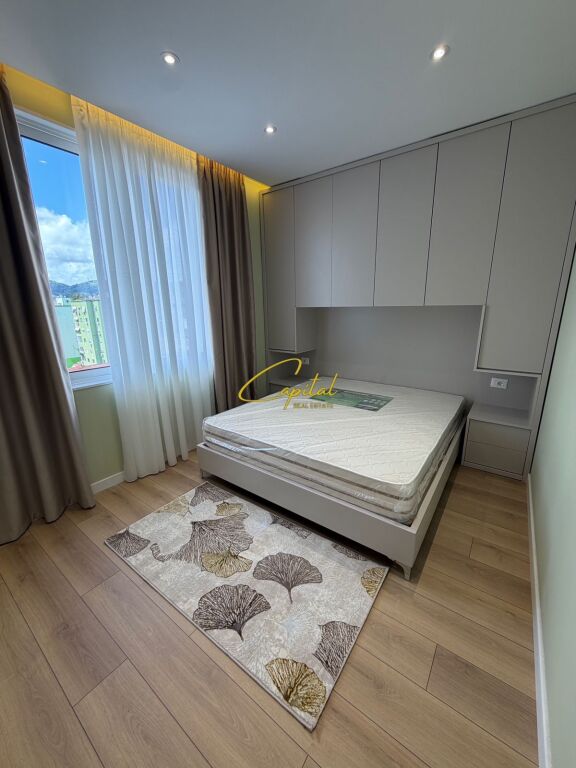 VENDESI APPARTAMENTO 2+1 MYSLYM SHYRI 235.000 EURO