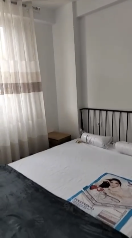 Apartment 1+1 for rent Tom Doshi Complex !