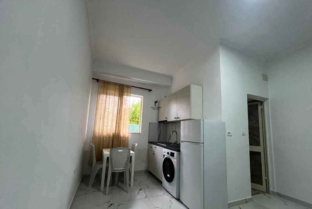 GARSIONERE ME QERA 30 M2 JORDAN MISJA 30.000 LEKE FH-77732