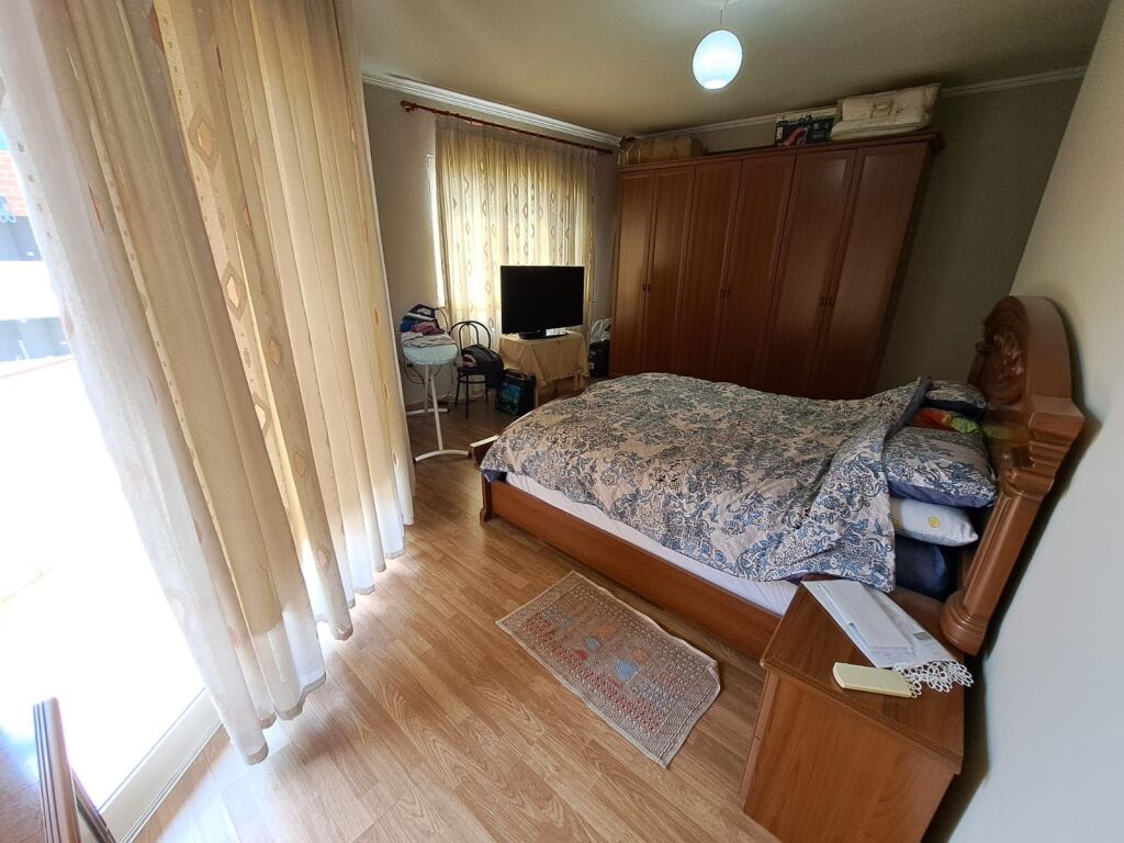 Appartamento 3+1+2 in vendita ad Astir