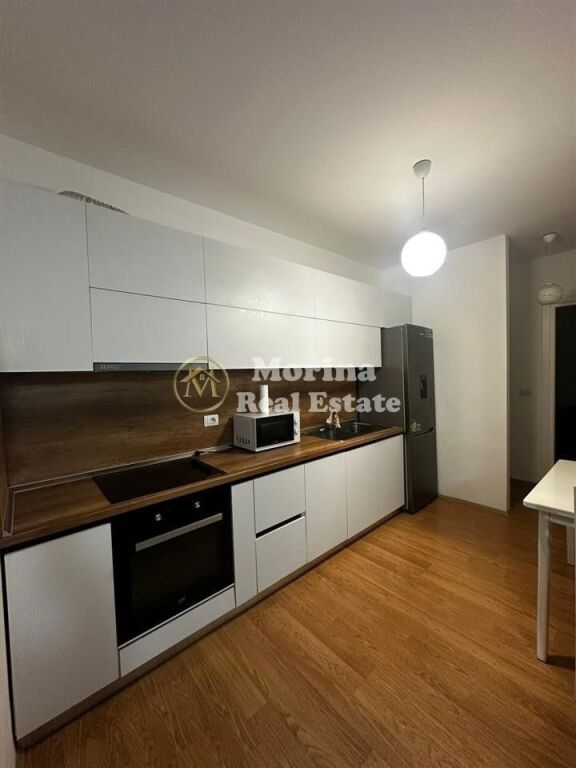 Rent | Apartament 2 + 1 | Don Bosko | 750 €/month