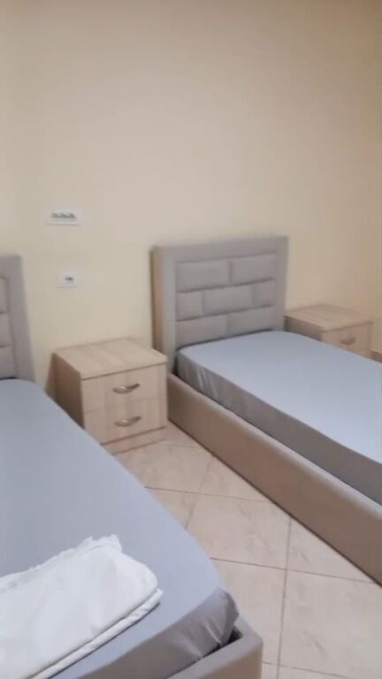 Qera | Apartament 1 + 1 | Laprakë | 400 €/muaj
