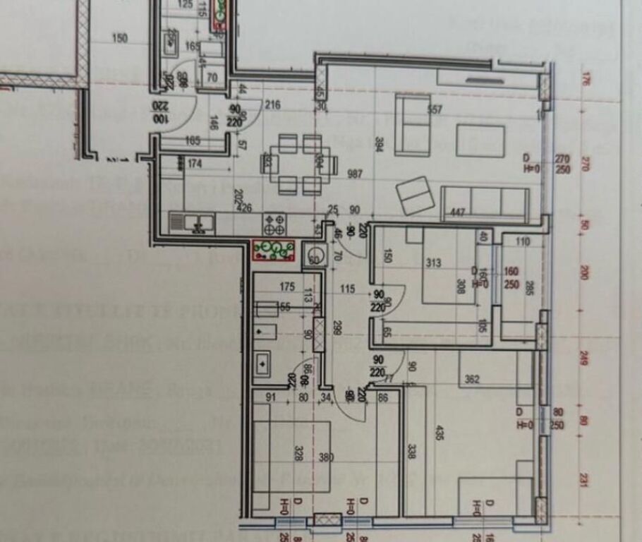 Apartament 3+1 + 2 poste parkimi me hipoteke per shitje tek square 21