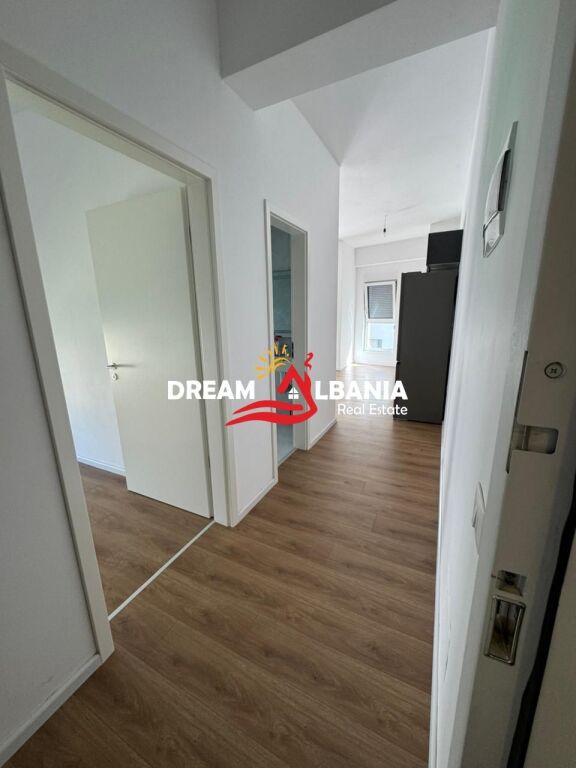 Jepet me qira apartament/zyre 1+1 ne Ali Dem, Tirane ( ID 42111599)
