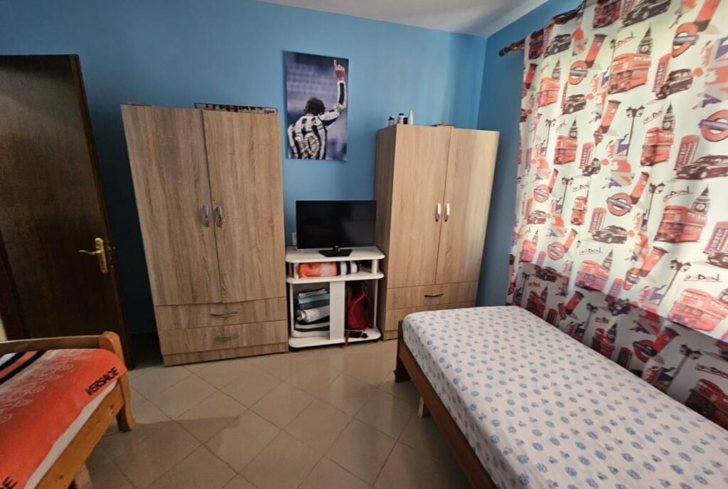 In Astir Vendesi Appartamento 2+1 Con Spazio Ampio e Posizione Perfetta!