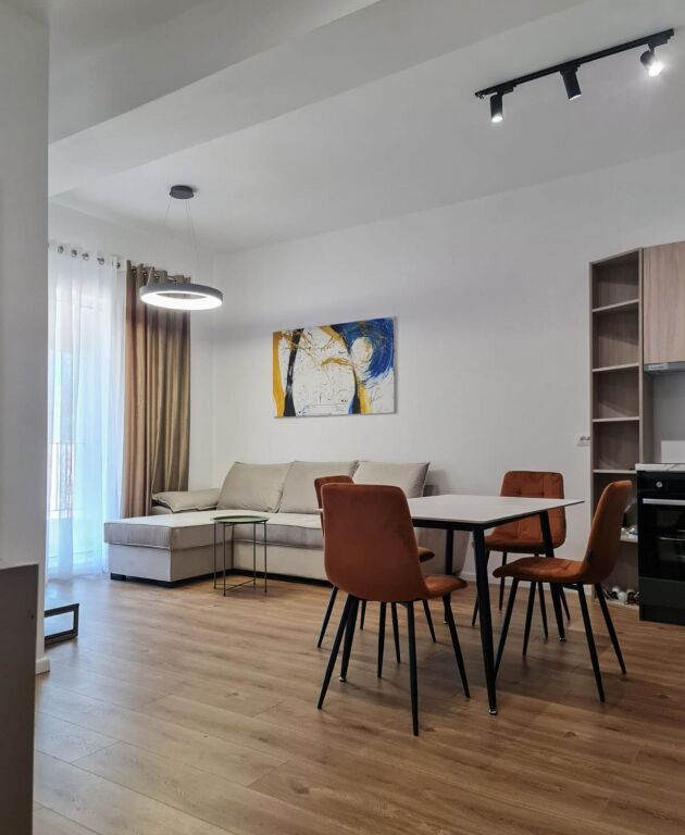 🏢Nella zona di Ali Demi, Rezidenca Kaimi affitta un appartamento 1+1 arredato. 40,000Leke