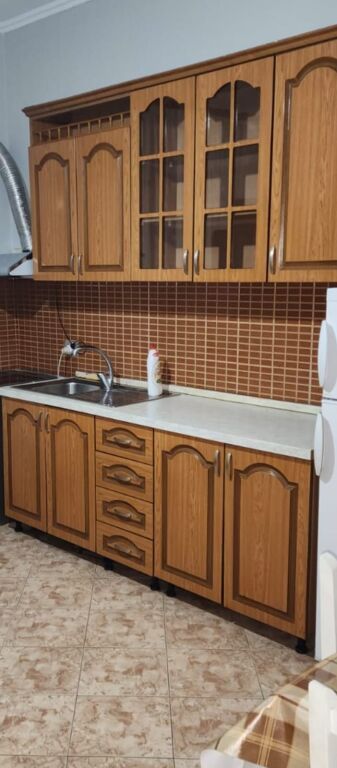 GARSIONERE 21000 LEKE.ZOGU I ZI