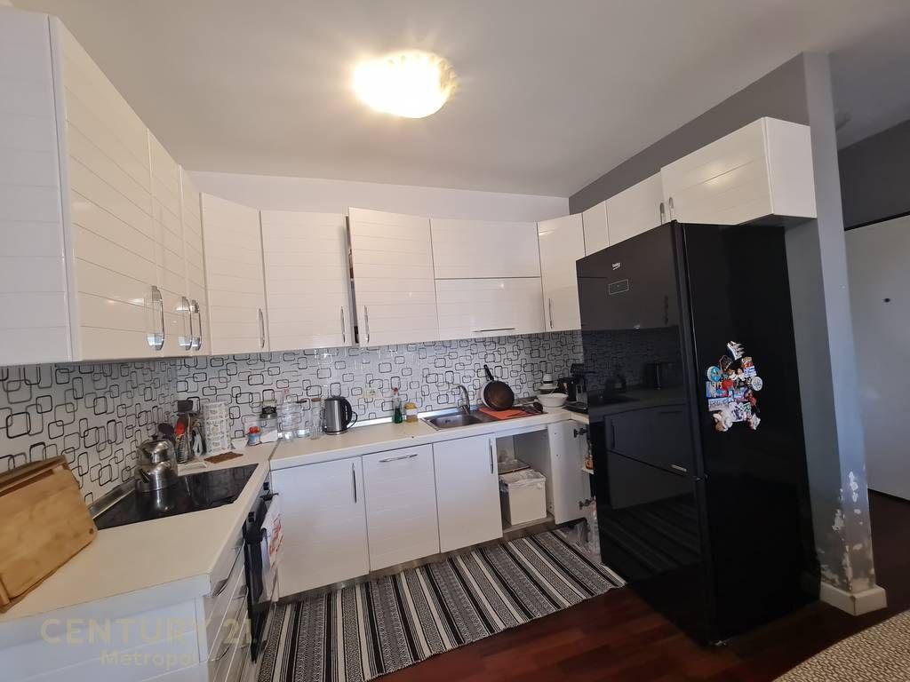OFFRO IN VENDITA APPARTAMENTO 3+1+2 NELLA RESIDENZA KODRA E DIELLIT 1 ! 275.000 €