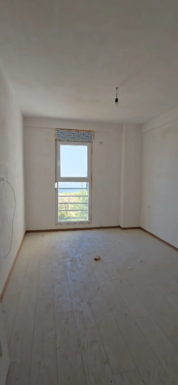 Apartament 2+1 per shitje 5 Maji !