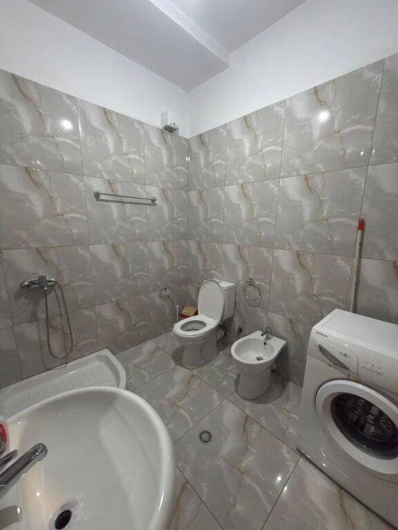 Affitto | Apartament 1 + 1 | 21 Dhjetori | 550 €/mese