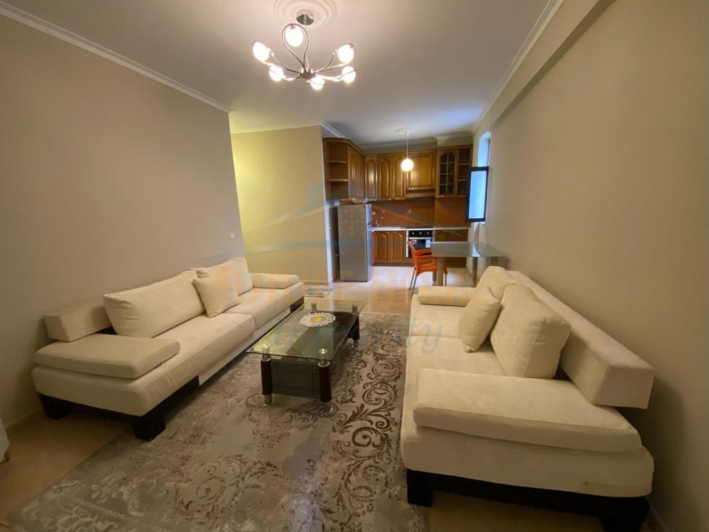 Qera, Apartament 1+1, Xhamlliku, Tiranë.