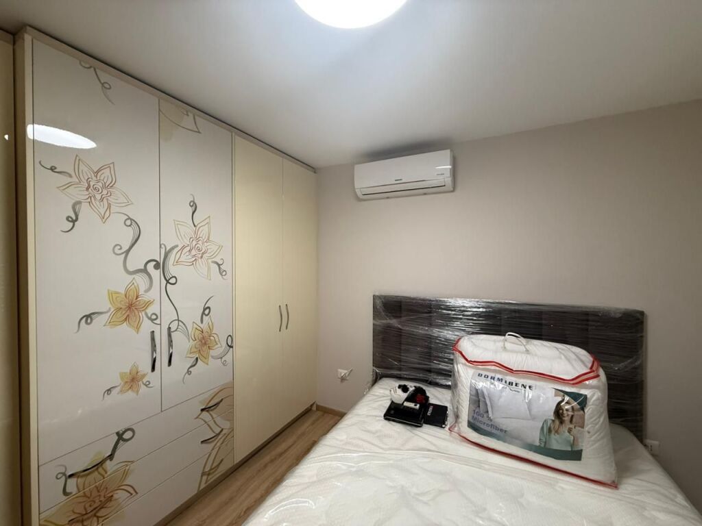 Apartament 1+1 I Ristauruar nga E para Perball Petro Nini