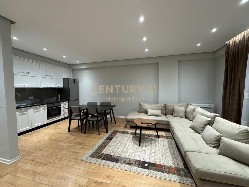 Modern 2+1+2 apartment for rent, Rruga e Dibres