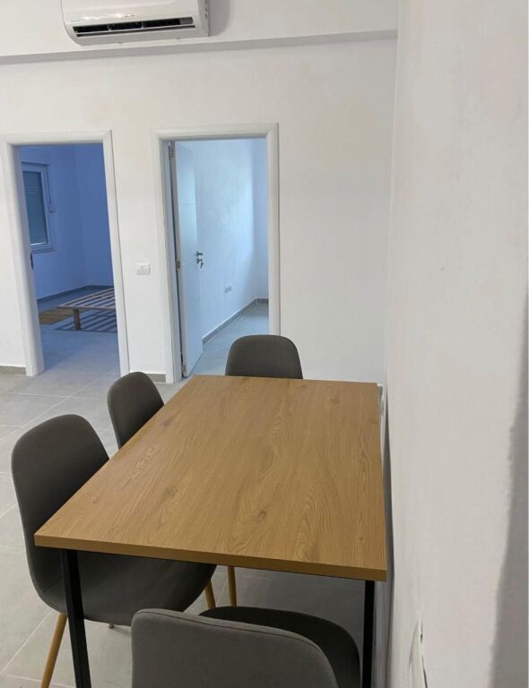 Qera | Apartament 2 + 1 | Farkë | 500 €/muaj