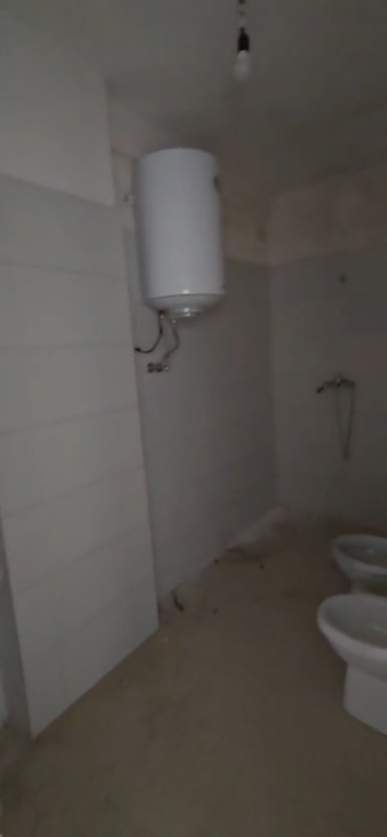 Apartament 2+1 per shitje 5 Maji !