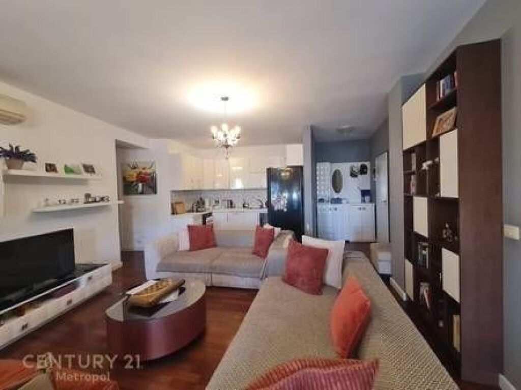OFFER FOR SALE APARTMENT 3+1+2 IN THE RESIDENCE KODRA E DIELLIT 1 !