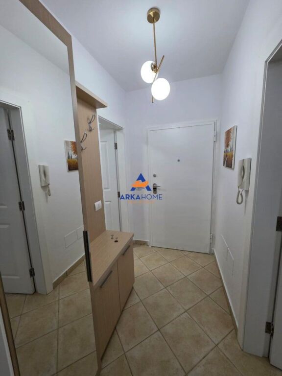 JEPET ME QERA APARTAMENT 1+1+BALLKON " TE ISH-EKSPOZITA " 650 EURO