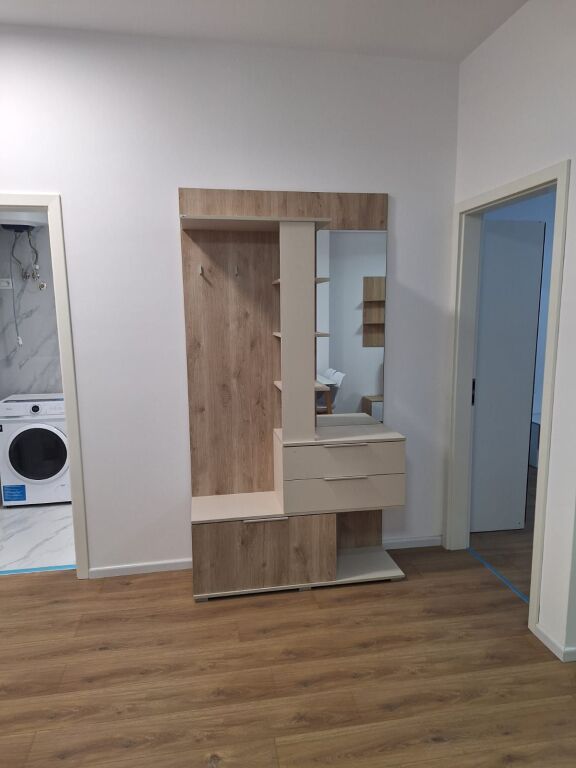 Tirane, jepet me qera apartament 1+1 Kati 4, 61 m² 43.000 LEK (Kompleksi Kaimi, ALI DEMI) PA KOMISION