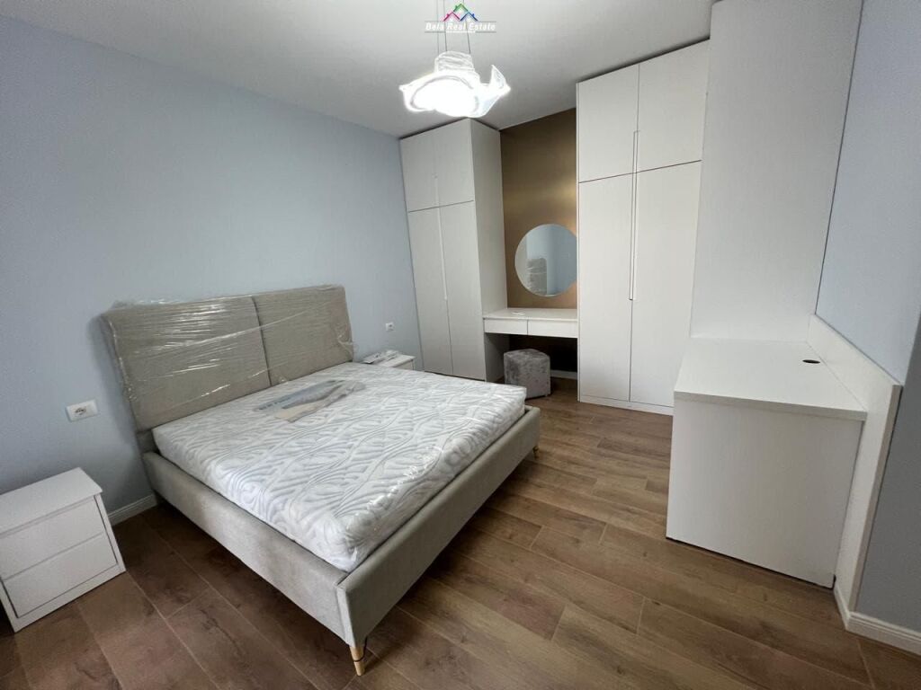 Apartament Me Qera 1+1+Post Parkim Tek Zogu i Zi (ID B2101367) Tirane