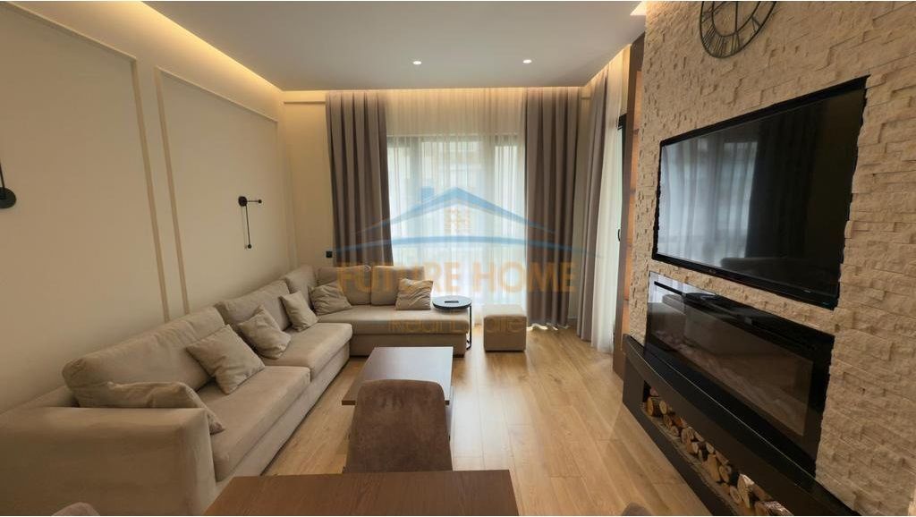 In vendita, Appartamento 1+1, Via Kavaja, Complesso Square21, Tirana. Empire69937