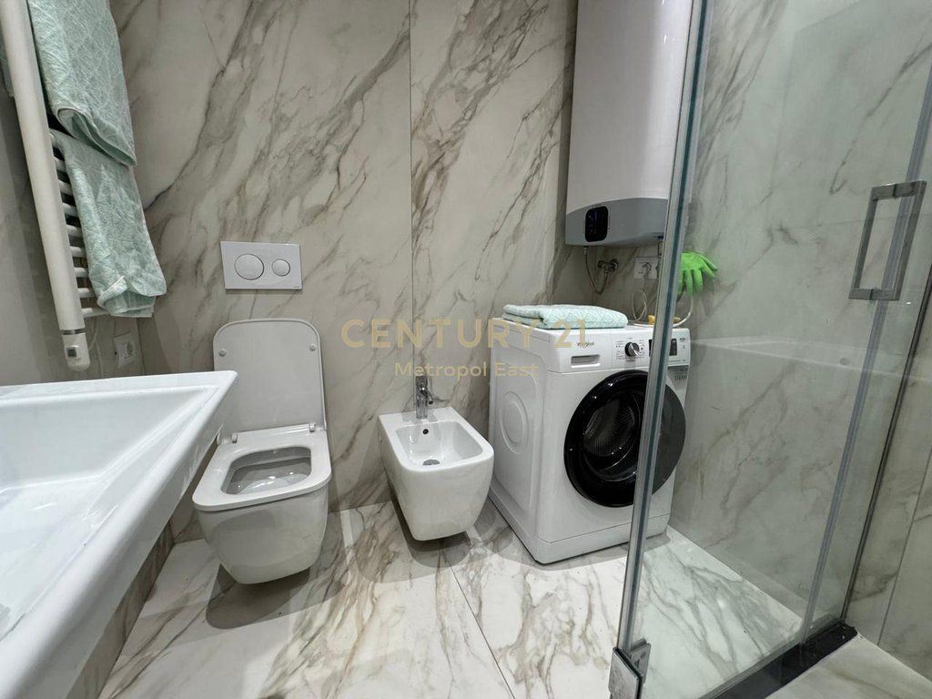 Modern 2+1+2 apartment for rent, Rruga e Dibres