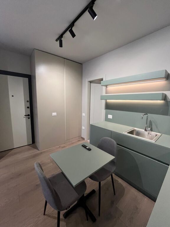 Qera | 3 Garsoniere | Kompleksi Usluga | 1500 €/muaj