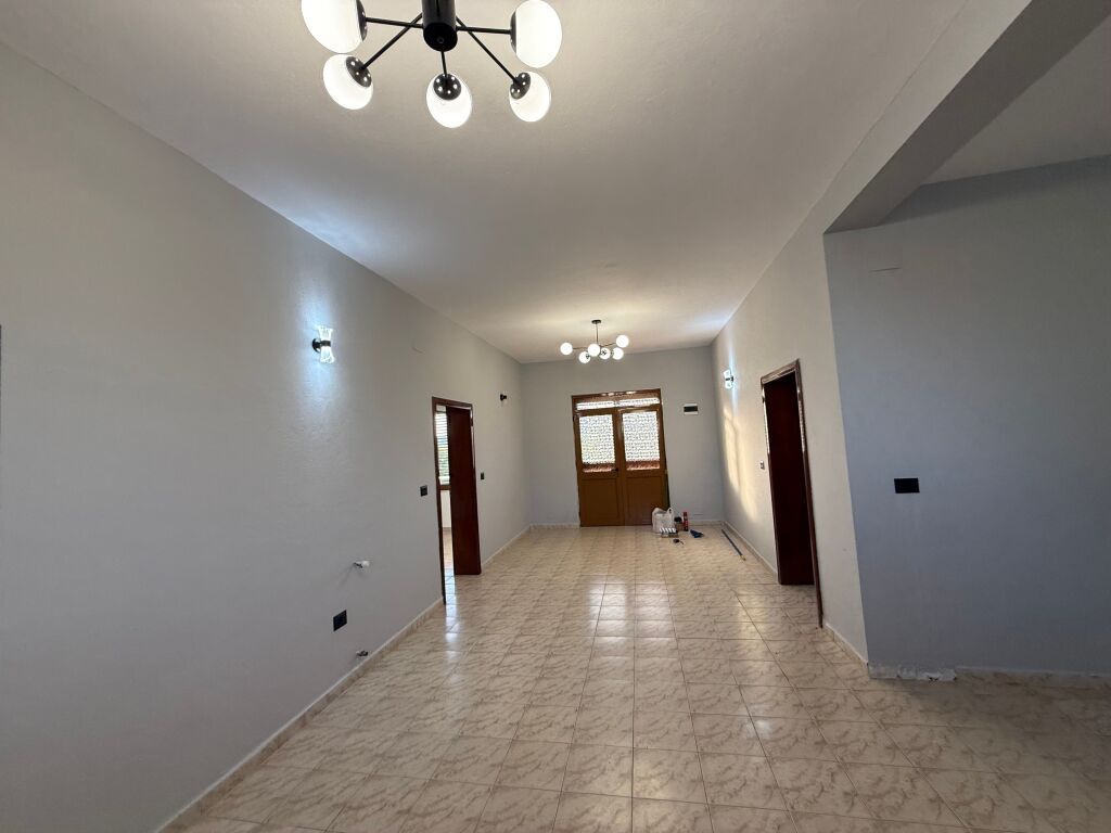 HOUSE FOR SALE TWO FLOORS