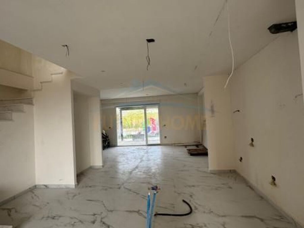 For sale, Duplex, Fresk, Tirana