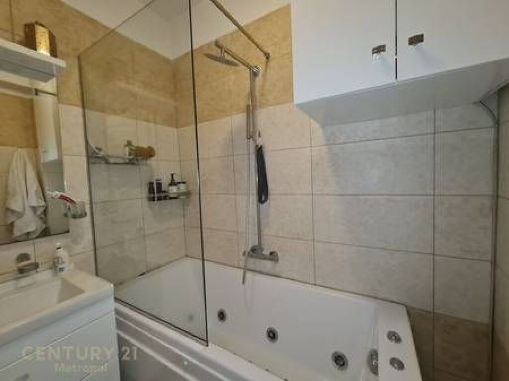 OFFER FOR SALE APARTMENT 3+1+2 IN THE RESIDENCE KODRA E DIELLIT 1 !