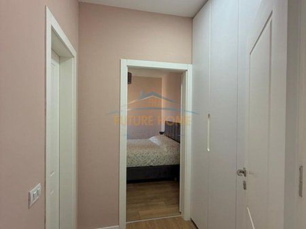 Shitje,Apartament 1+1,Unaza Re !