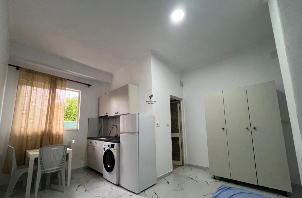 GARSIONERE ME QERA 30 M2 JORDAN MISJA 30.000 LEKE FH-77732