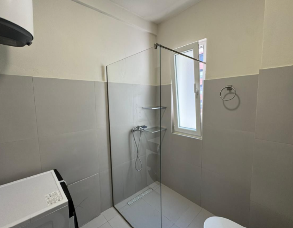 Jepet me Qira Apartament 1+1 – River Residence, Ish Fusha e Aviacionit
