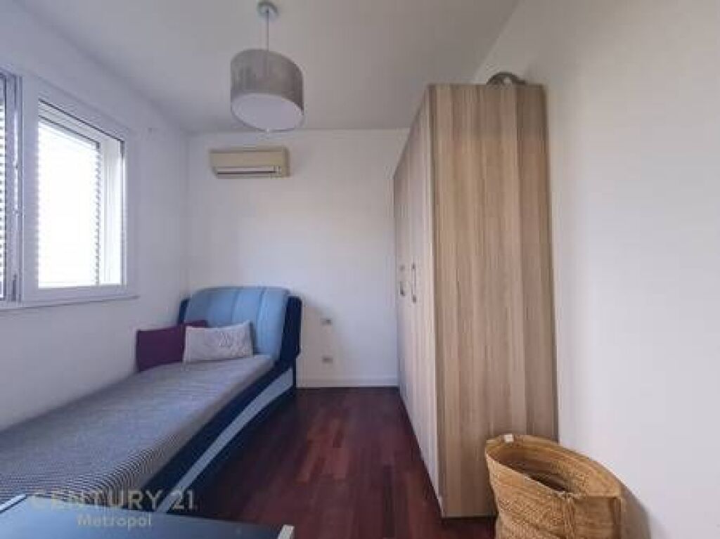 OFFER FOR SALE APARTMENT 3+1+2 IN THE RESIDENCE KODRA E DIELLIT 1 !