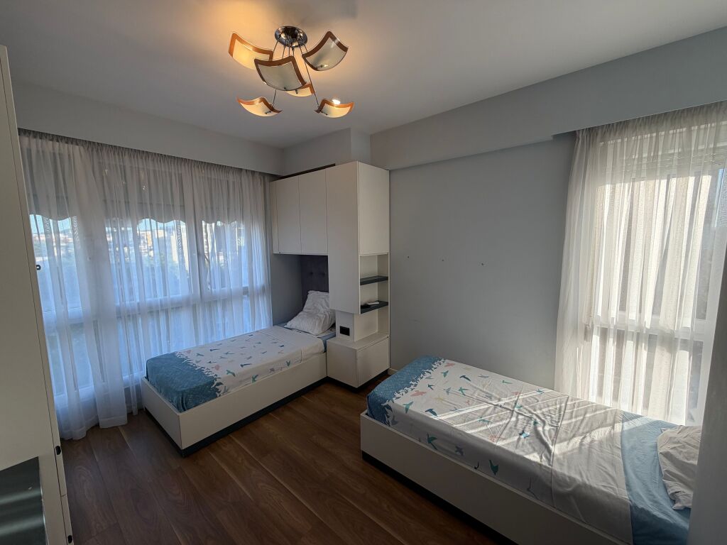🏡 Duplex apartment 3+1+2 for rent in the 5 Majit area   📍 5 Majit area 💰 70,000 lek