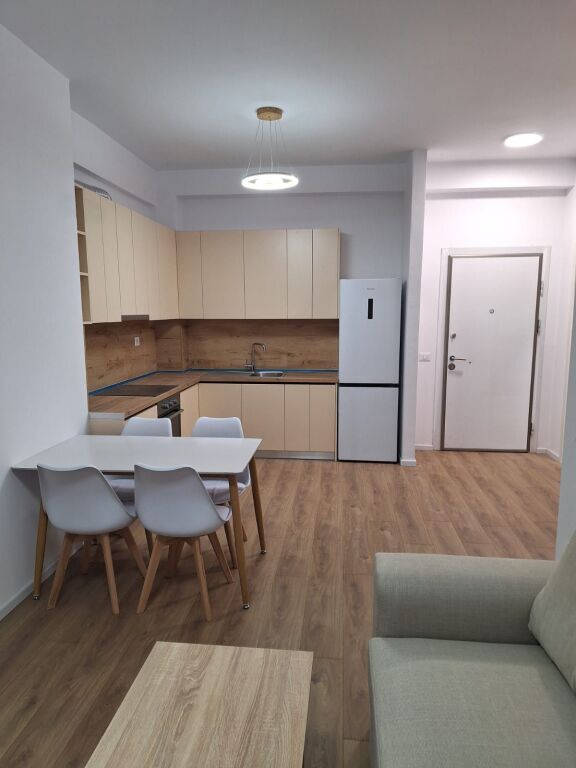 Tirane, jepet me qera apartament 1+1 Kati 4, 61 m² 43.000 LEK (Kompleksi Kaimi, ALI DEMI) PA KOMISION