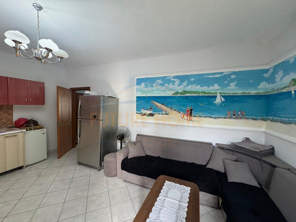 For sale, apartment 2+1+3 balconies, Qerret, Kavaje