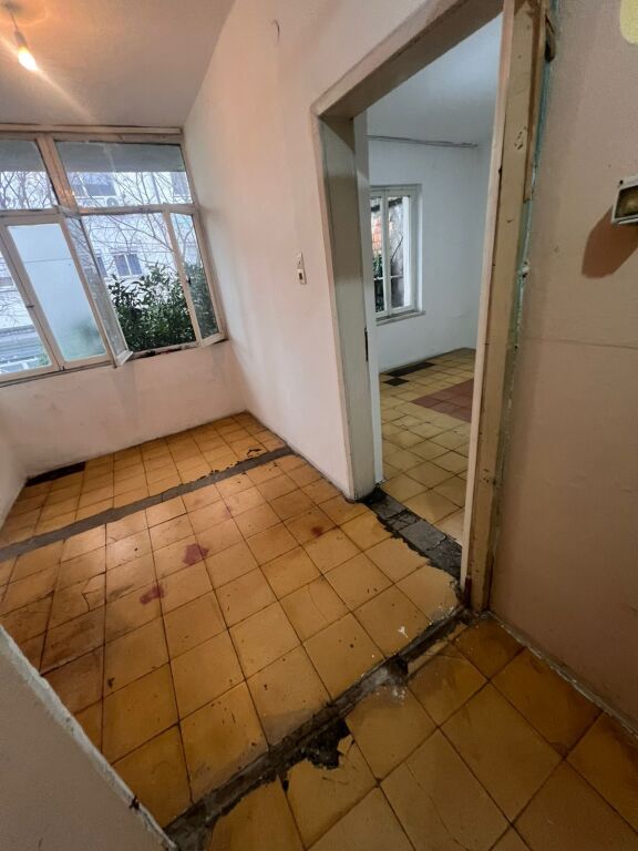 Apartment 1+1 for sale near Report TV/ Frosina Plaku Street